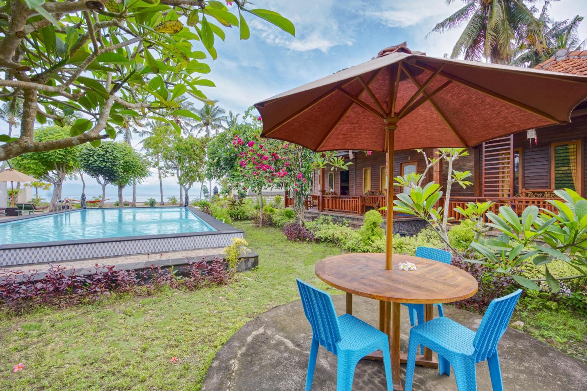 Putri Nusa Beach Ped Exterior foto